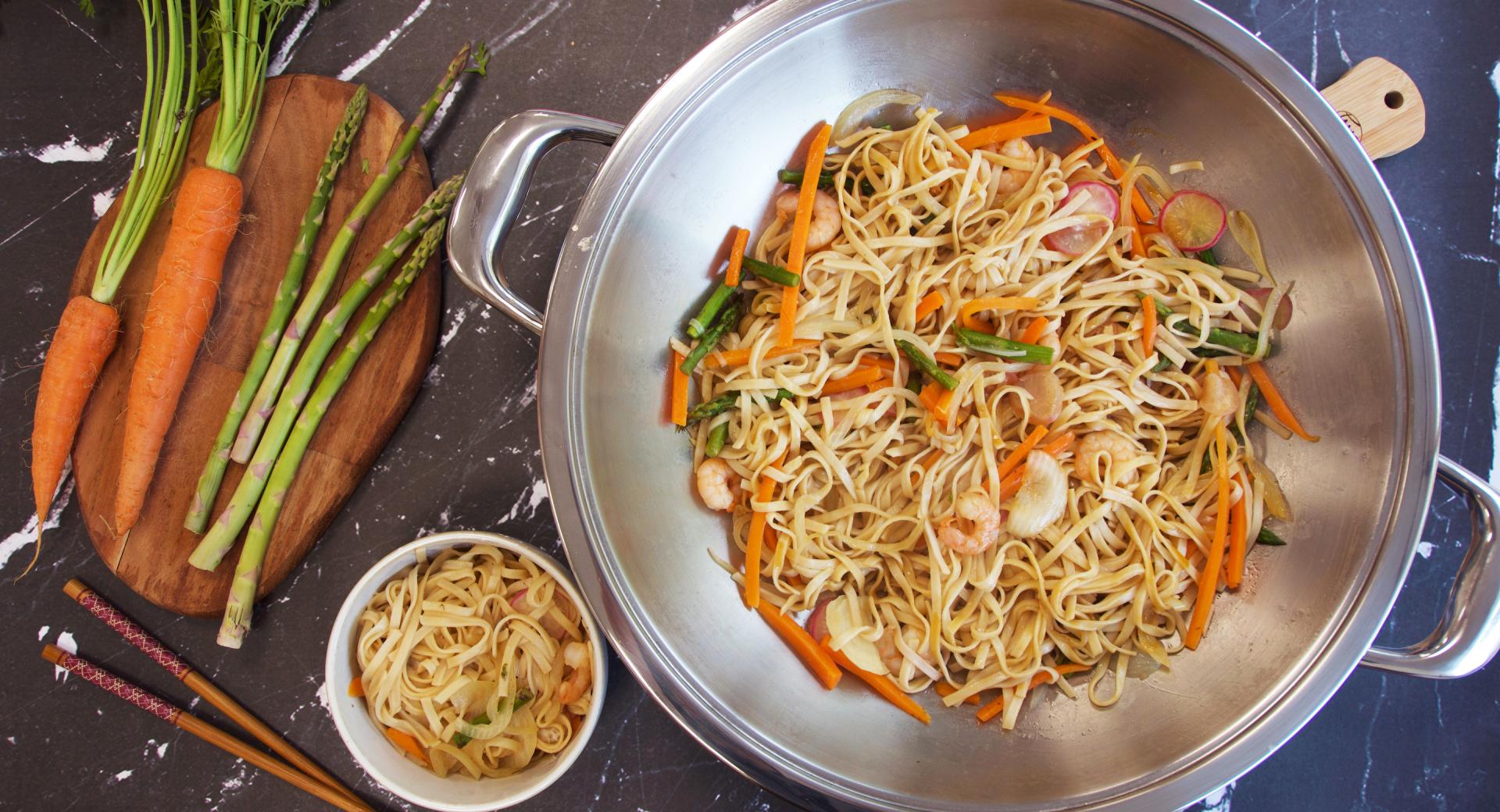 Fideos en wok