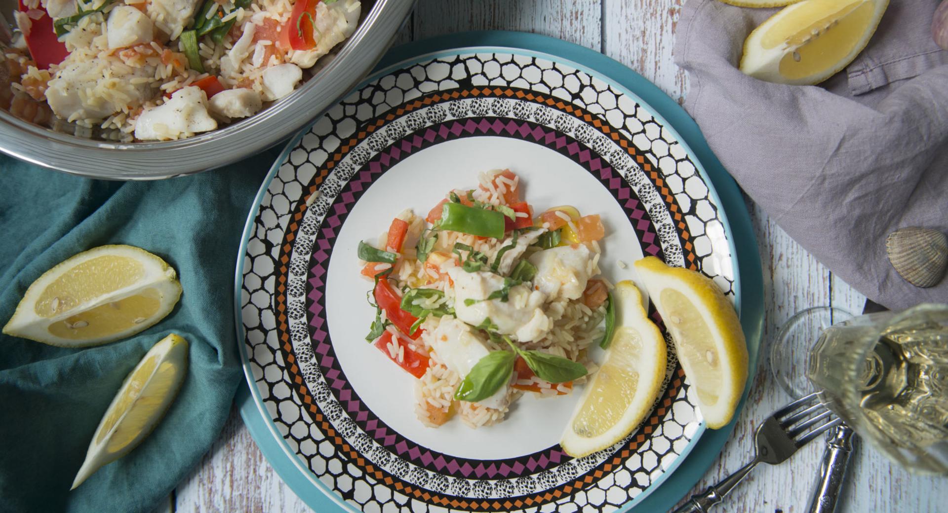 Arroz mediterráneo con pescado