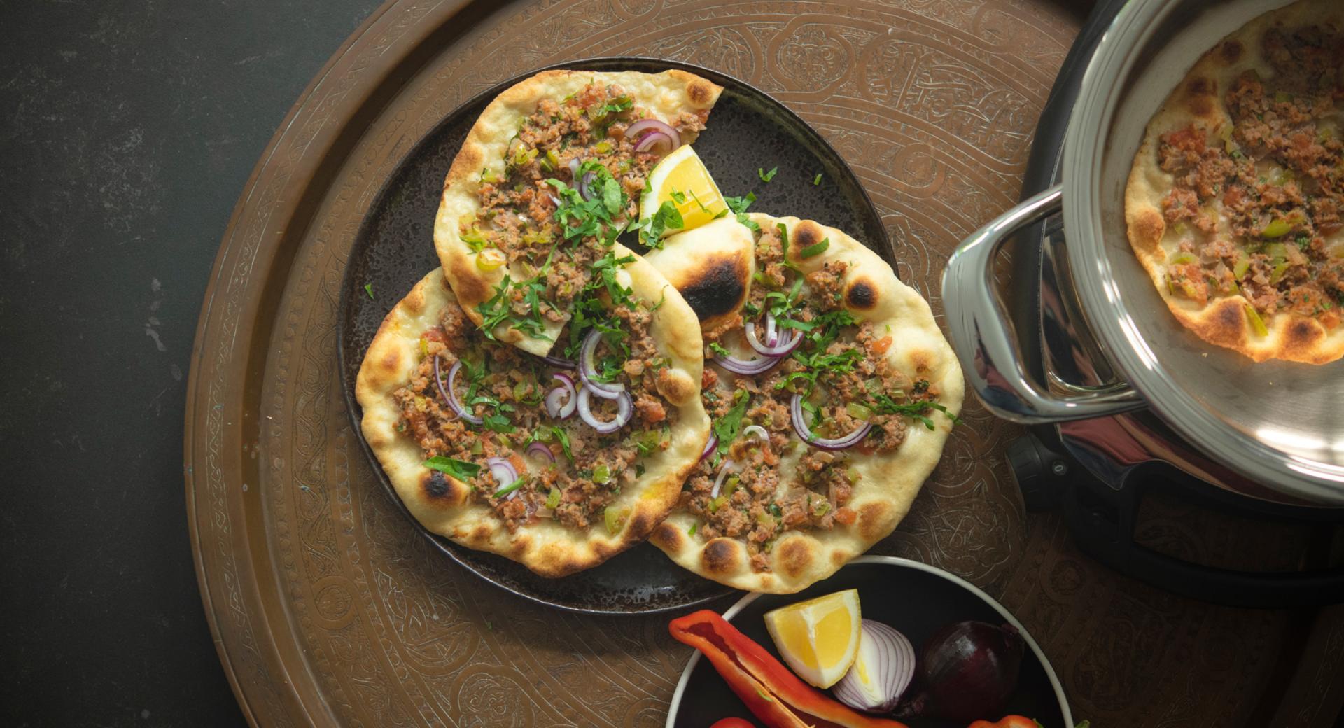 Pizza turca (Lahmacun)