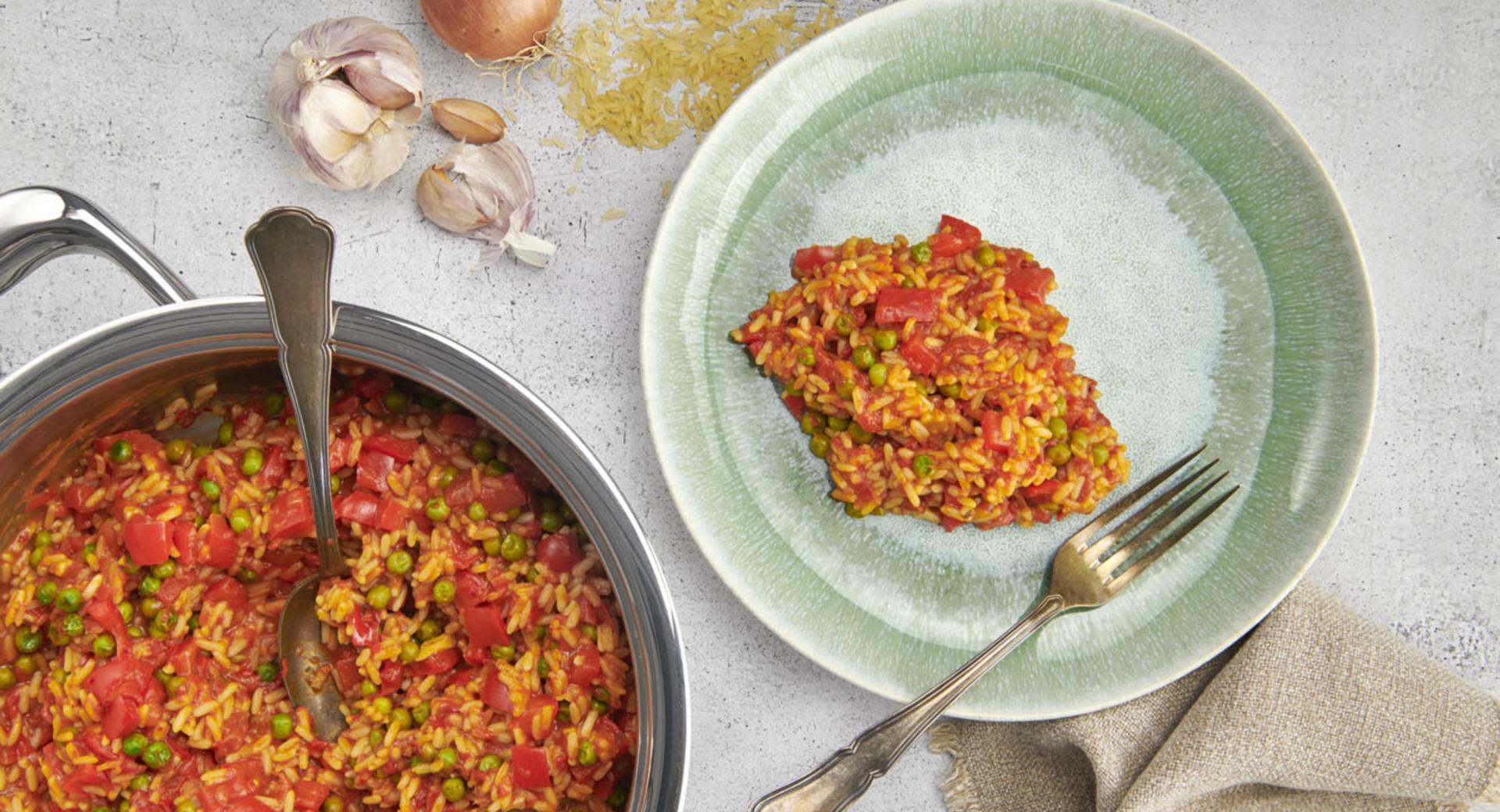 Arroz con pimientos (Arroz al estilo Djuveč) Arroz con pimientos (Arroz al estilo Djuveč)