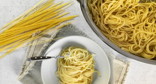 Espaguetis (receta básica)