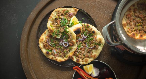 Pizza turca (Lahmacun)