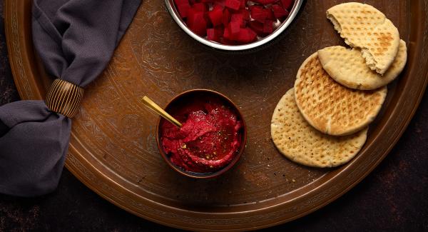 Hummus de remolacha