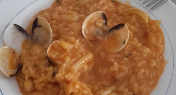 Arroz caldoso marinero