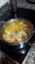 Caldo Gallego