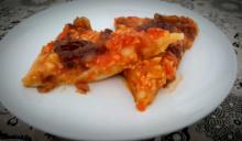 Coca de verduras con cebolla caramelizada