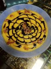 Puré de calabaza y verduras con crujiente de jamón de Teruel Halloween
