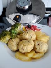 Albóndigas a las finas hierbas.